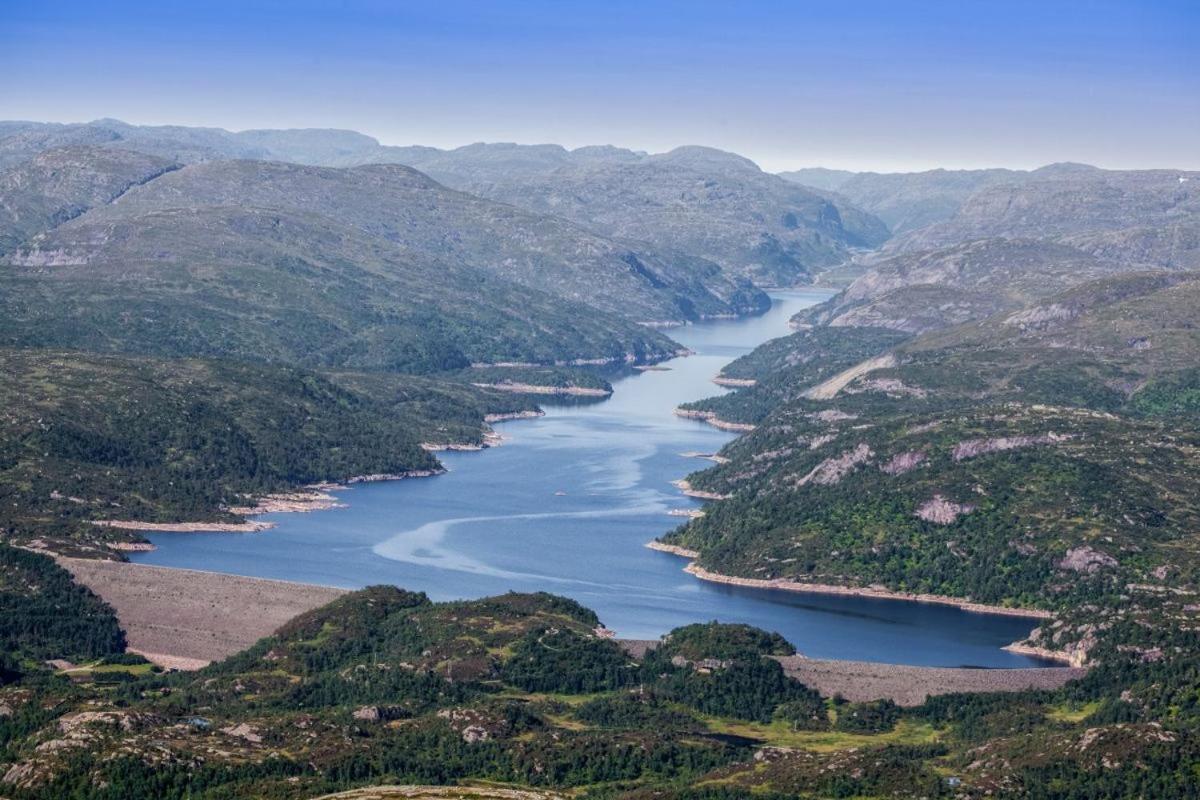 Four-Bedroom Cottage In Sirdal Tjørhom エクステリア 写真