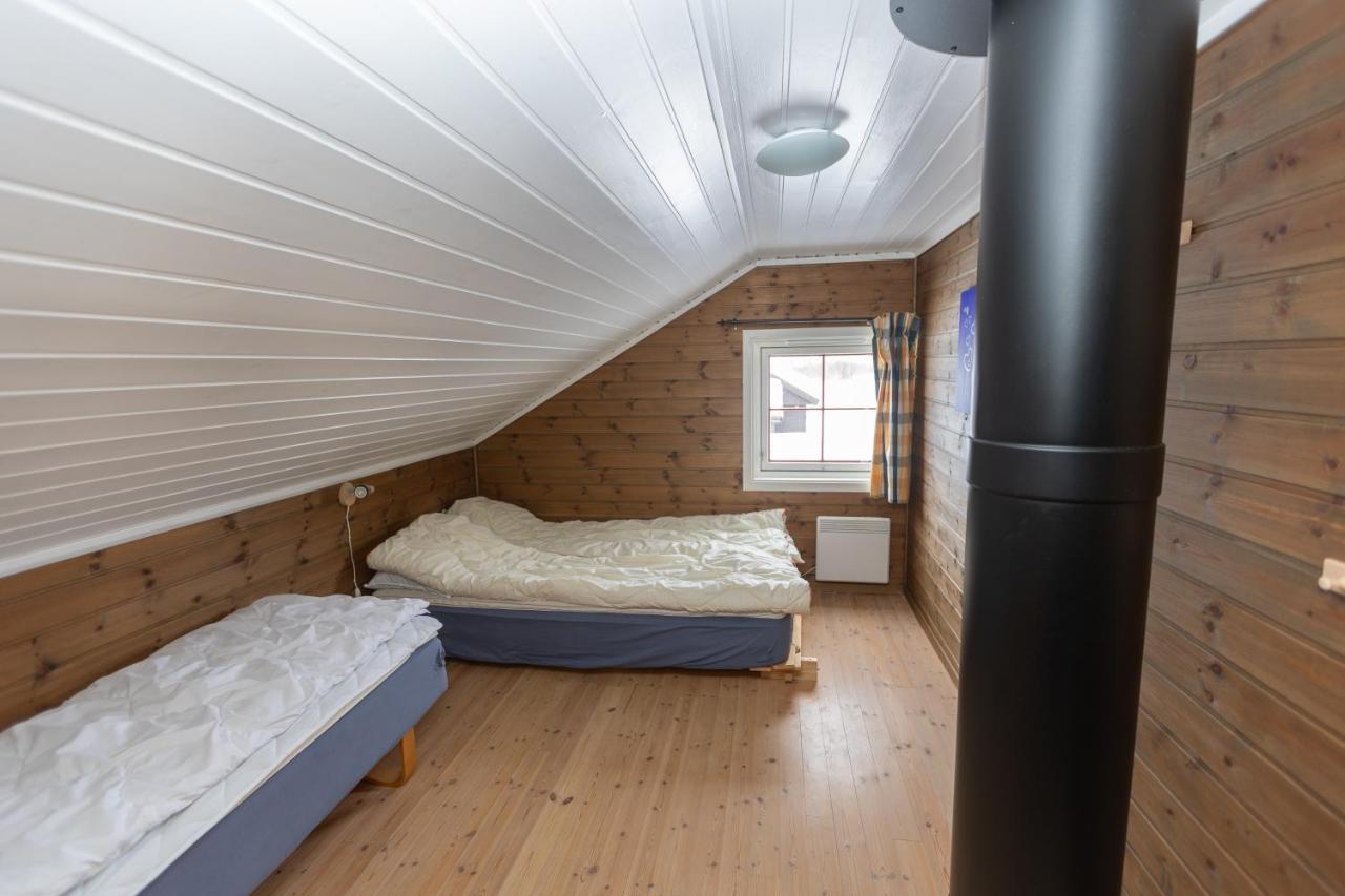 Four-Bedroom Cottage In Sirdal Tjørhom エクステリア 写真